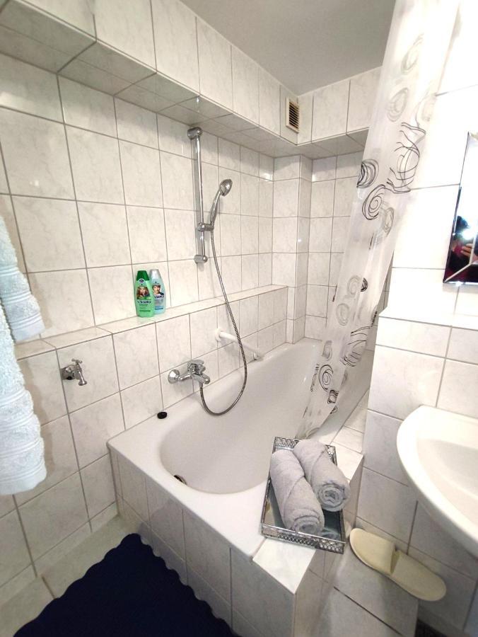 Klein Aber Fein 2 Appartement Düren - Eifel Buitenkant foto